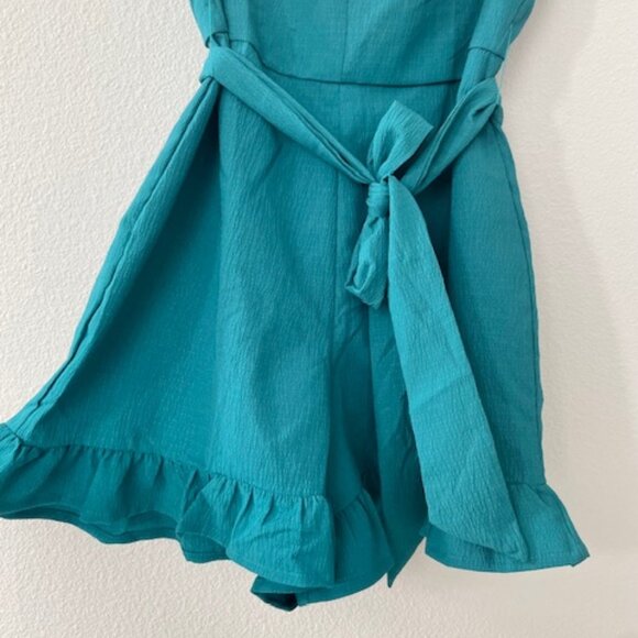 Venus Romper - Picture 2 of 5